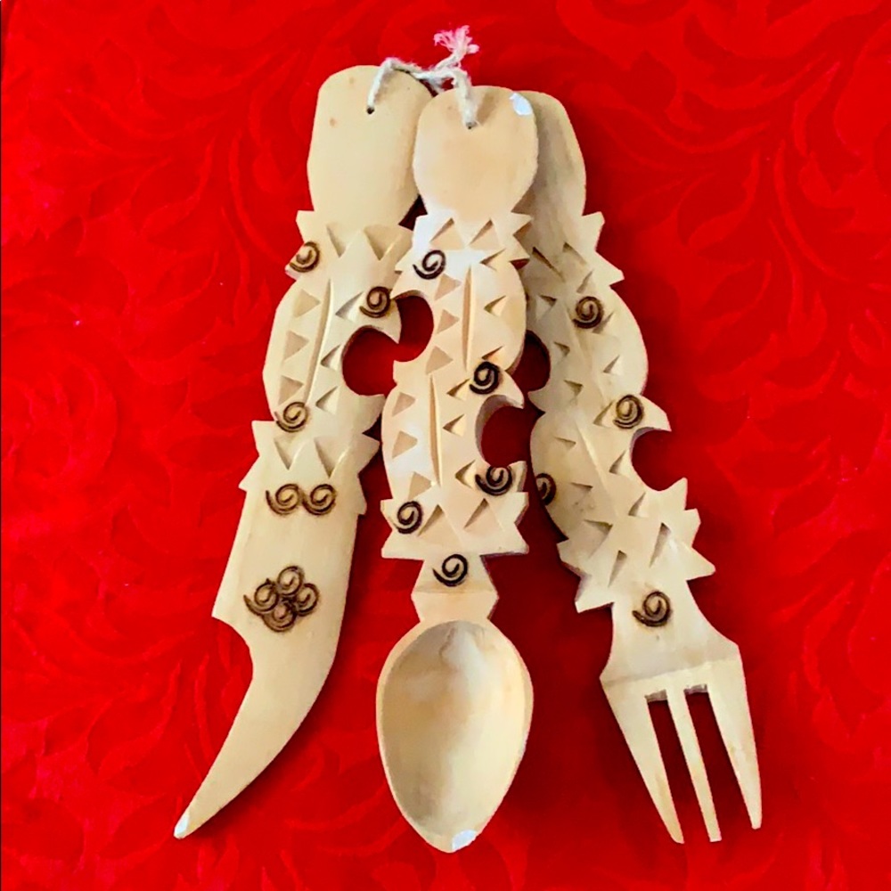 Vintage handmade decorative wood cutlery set